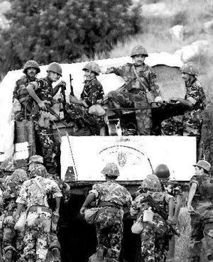 阿萨德叙总统利亚哈哈将分批从驻扎了长达30年的黎巴嫩撤军（历史上今天lssjt.cn）